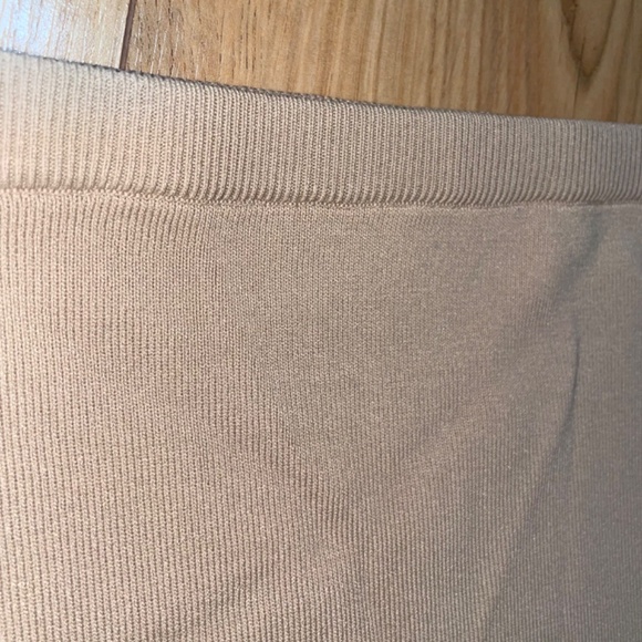 House of CB - MARIELLA Taupe KNIT MINI SKIRT - Picture 9 of 10